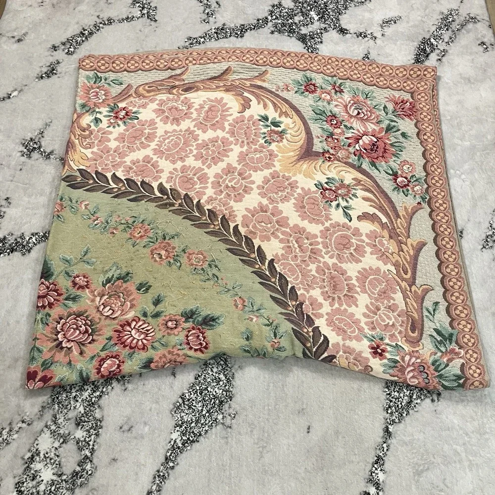 Shavel Portugal Floral Medallion Cotton Woven Queen Bedspread Coverlet